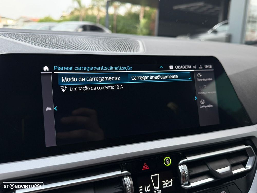 BMW 320 e Corporate Edition Auto - 43