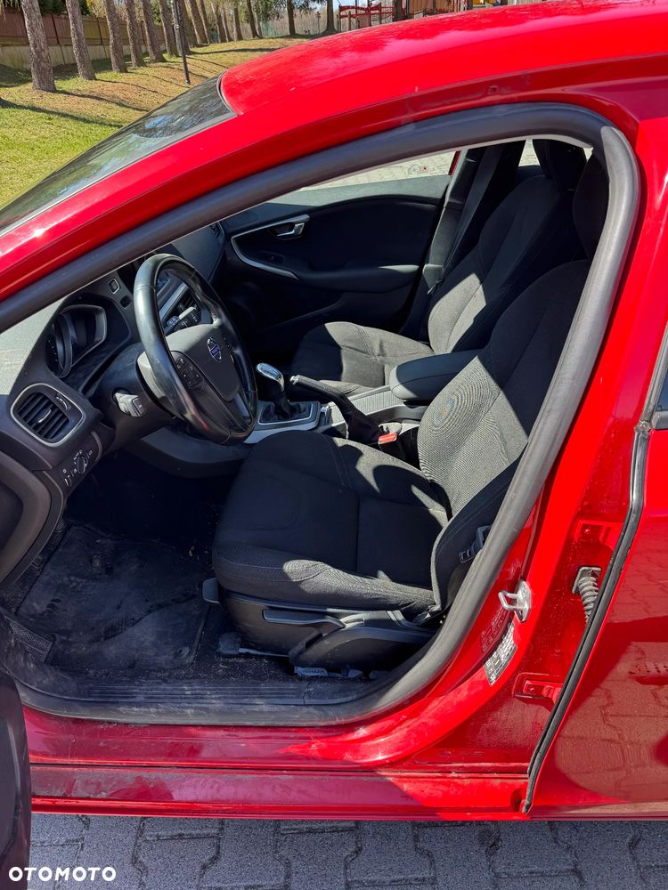 Volvo V40 T3 Kinetic - 6