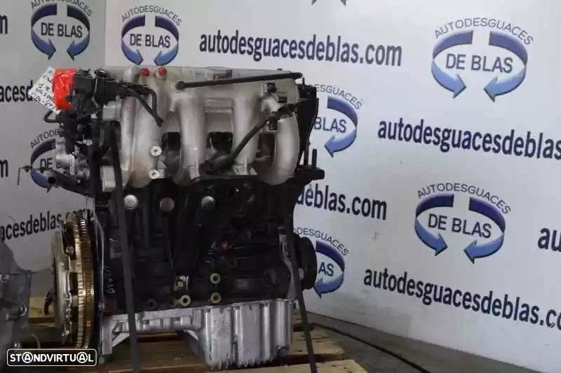 MOTOR COMPLETO KIA CARENS II LIMUSINA 2002 -T8 - 4