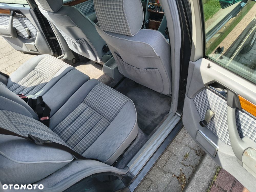 Mercedes-Benz W124 (1984-1993) - 6