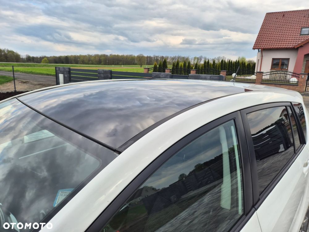 Toyota Verso 1.6 D-4D Premium - 25