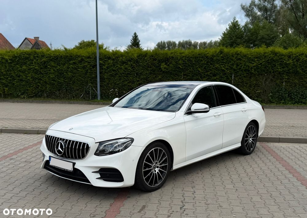 Mercedes-Benz Klasa E 220 d 9G-TRONIC - 3