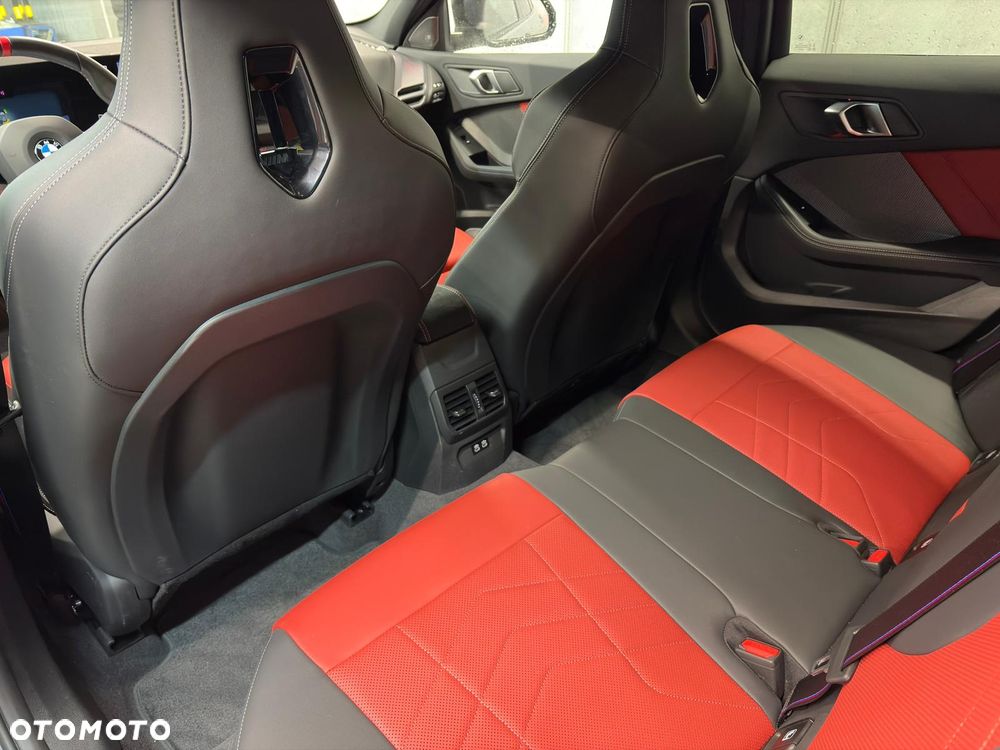 BMW Seria 1 - 22