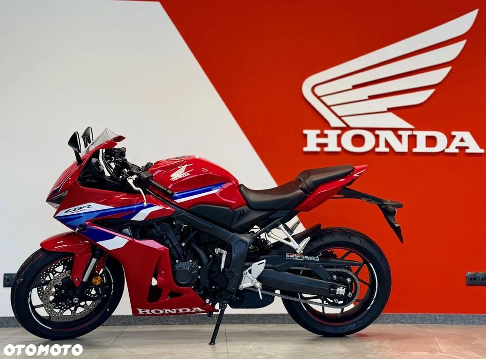 Honda CBR - 1