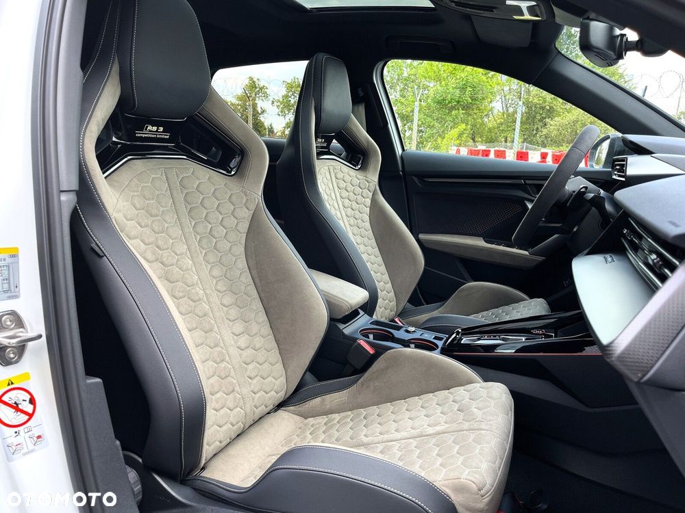 Audi RS3 Sportback TFSI Quattro S tronic - 26