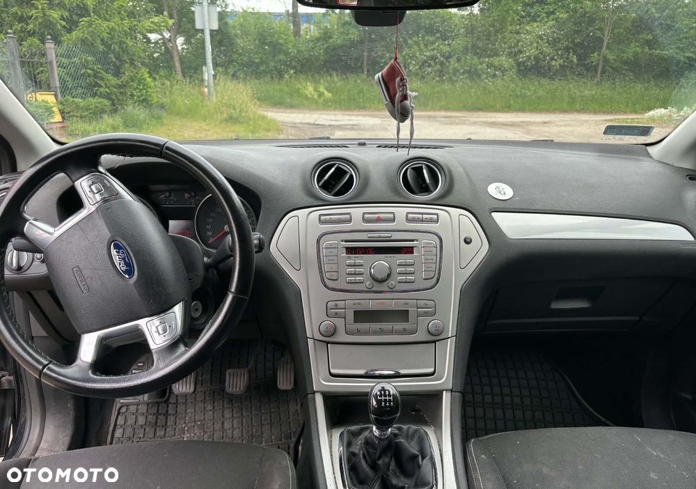 Ford Mondeo - 2