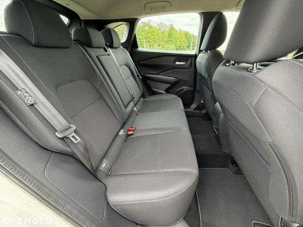 Nissan Qashqai - 12