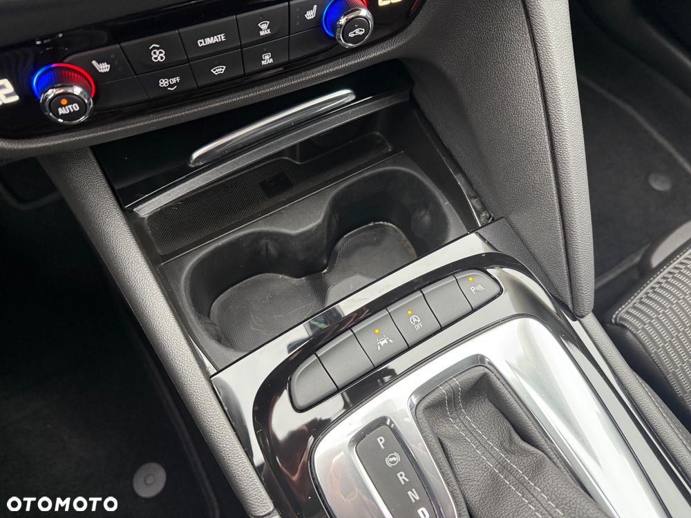 Opel Insignia 2.0 CDTI Innovation S&S - 26