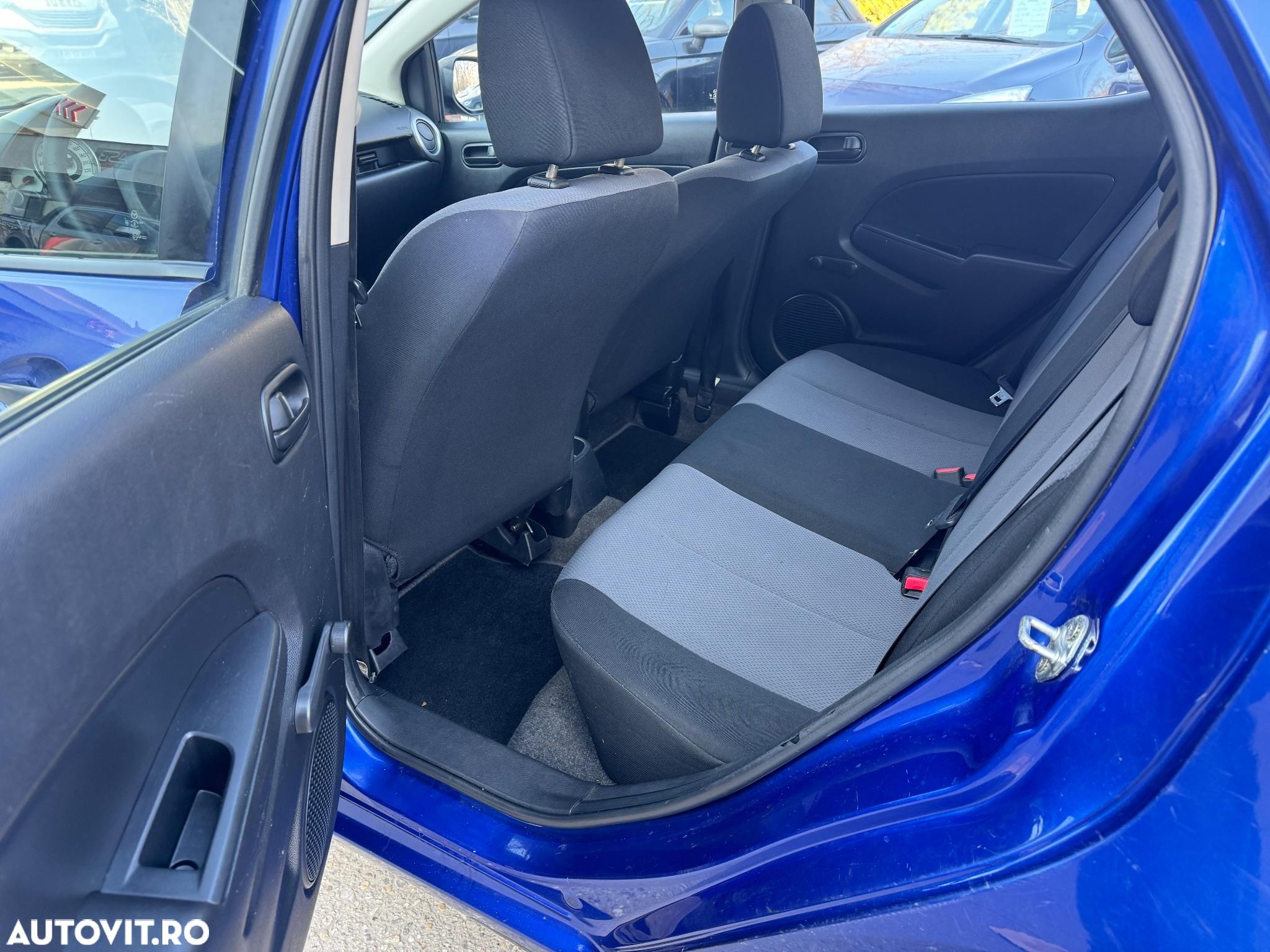 Mazda 2 1.3 90th Anniversary - 11