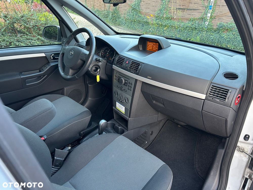 Opel Meriva - 26