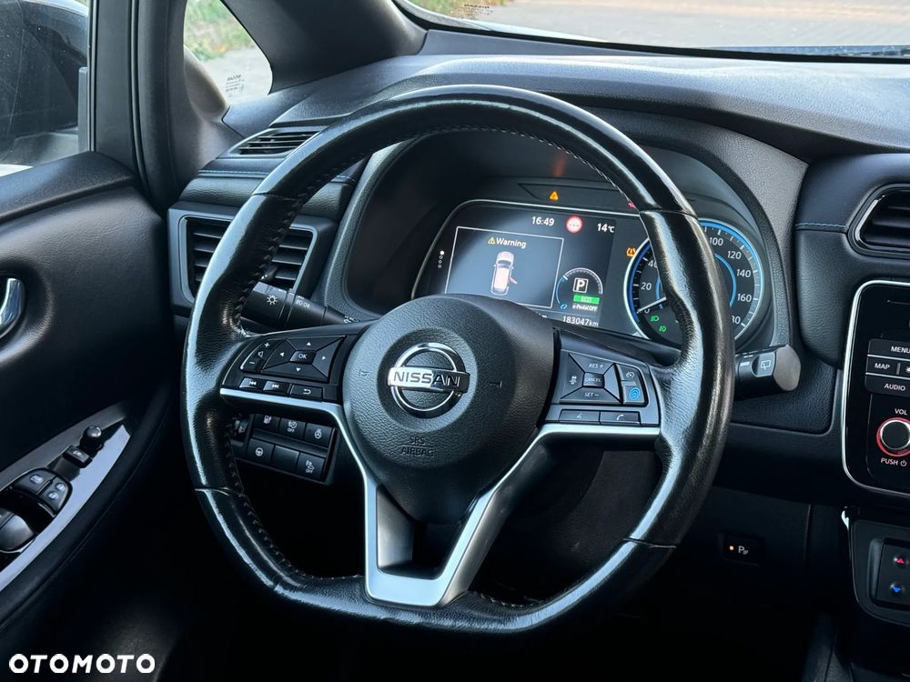 Nissan Leaf 40kWh Tekna - 25