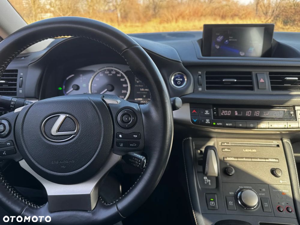 Lexus CT 200h Elegance - 9