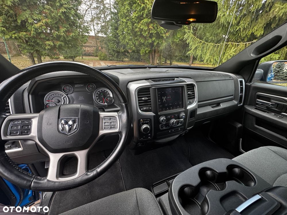 Dodge RAM 1500 5.7 4x4 - 13