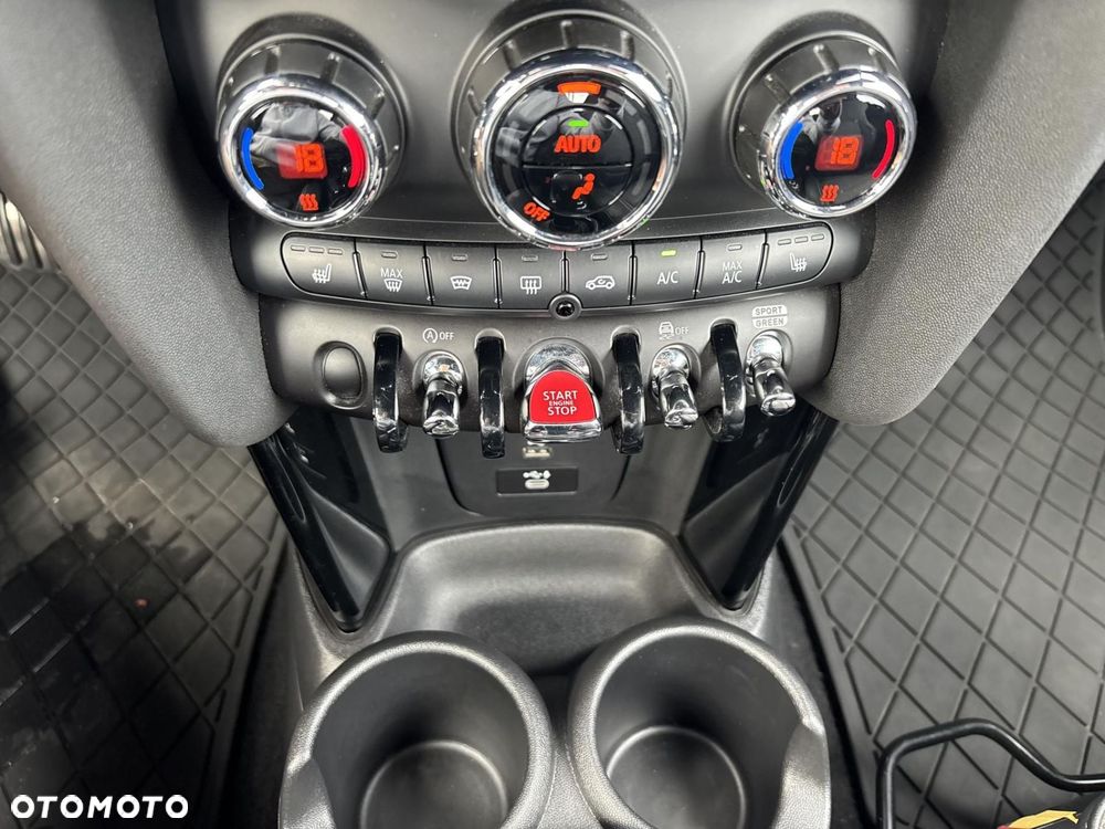MINI John Cooper Works - 15