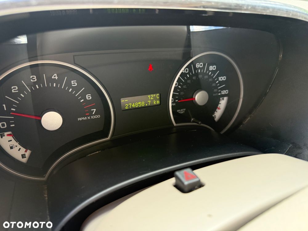 Ford Explorer 4.0 4WD - 19