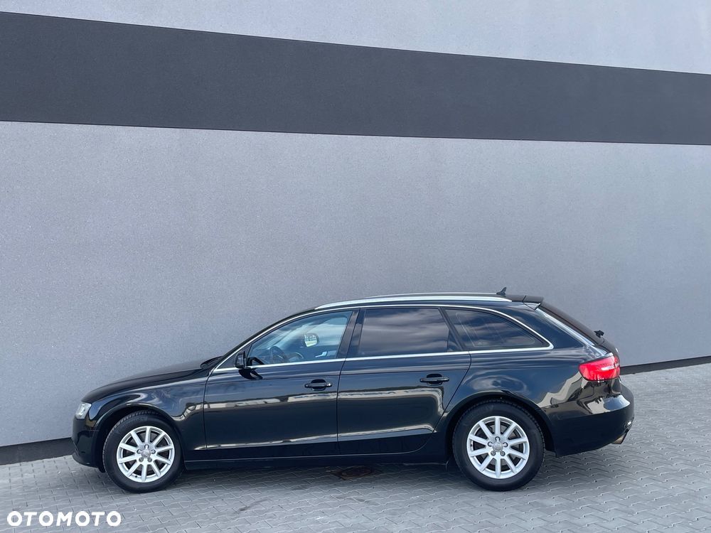 Audi A4 Avant - 26