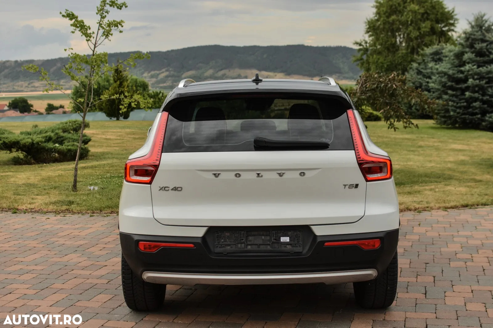 Volvo XC 40 Recharge T5 Twin Engine AT7 R-Design - 14