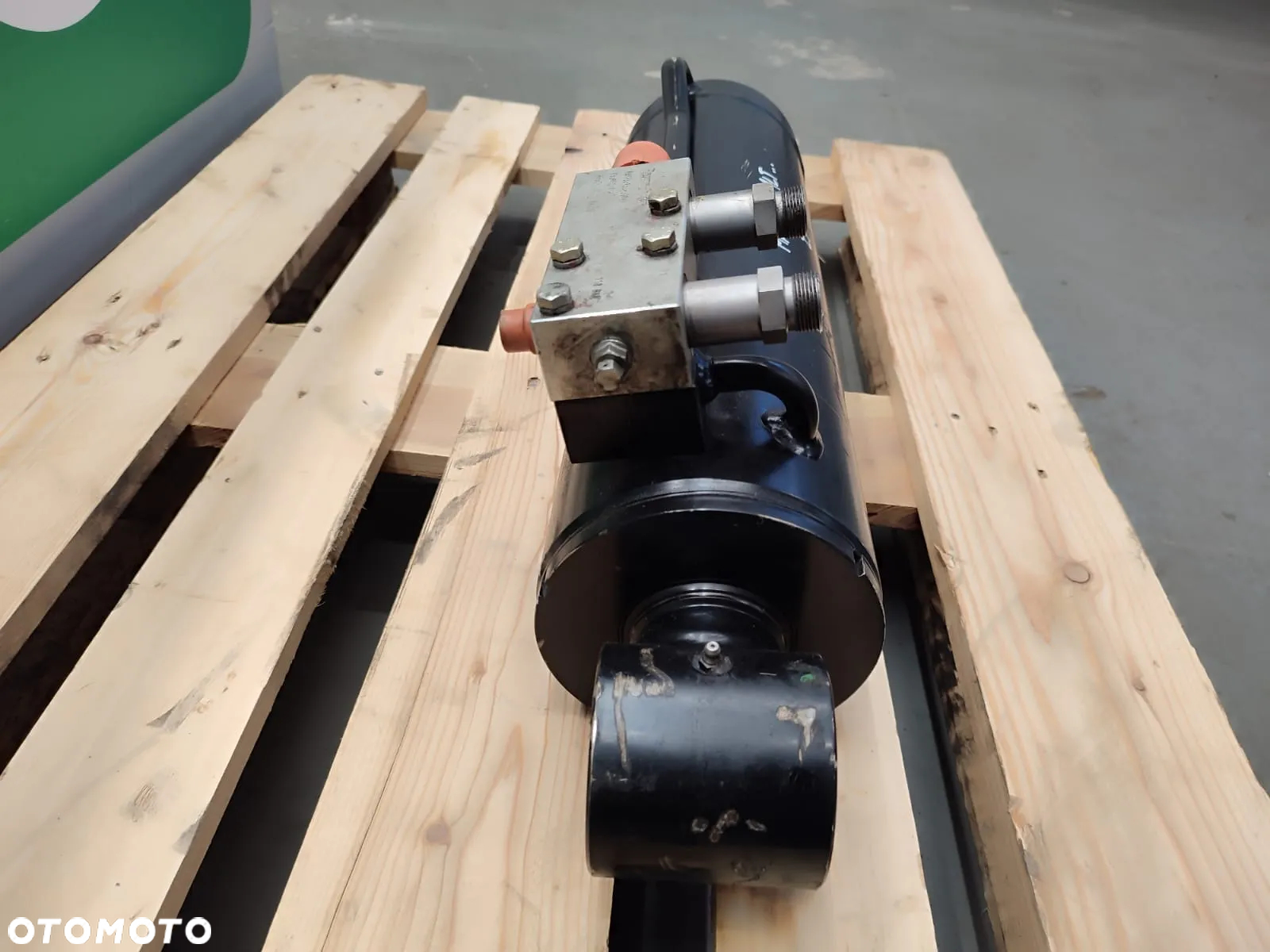 Zamek siłownika Rexroth 229571 Manitou MLT - 8