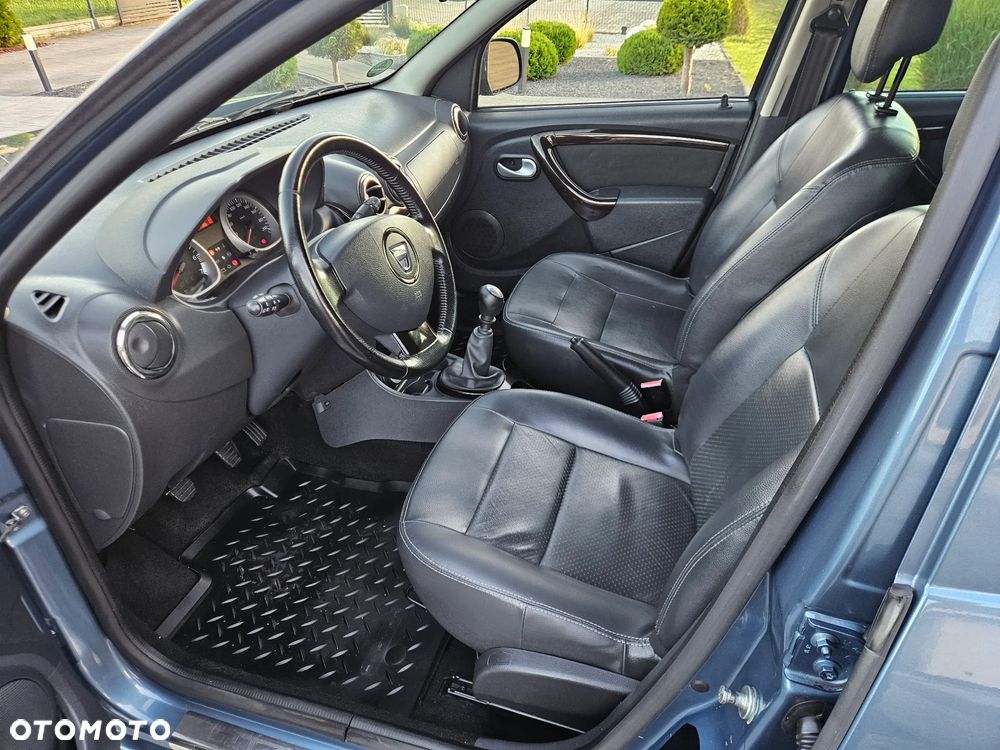 Dacia Duster 1.6 16V 105 4x4 Prestige - 10