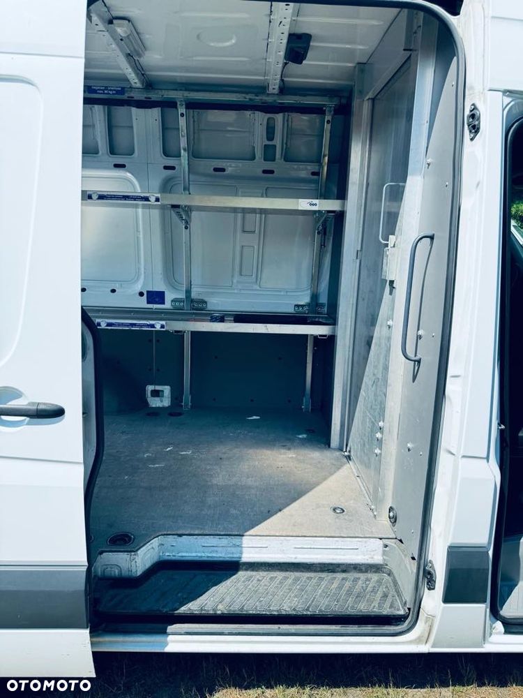 Mercedes-Benz Sprinter - 7