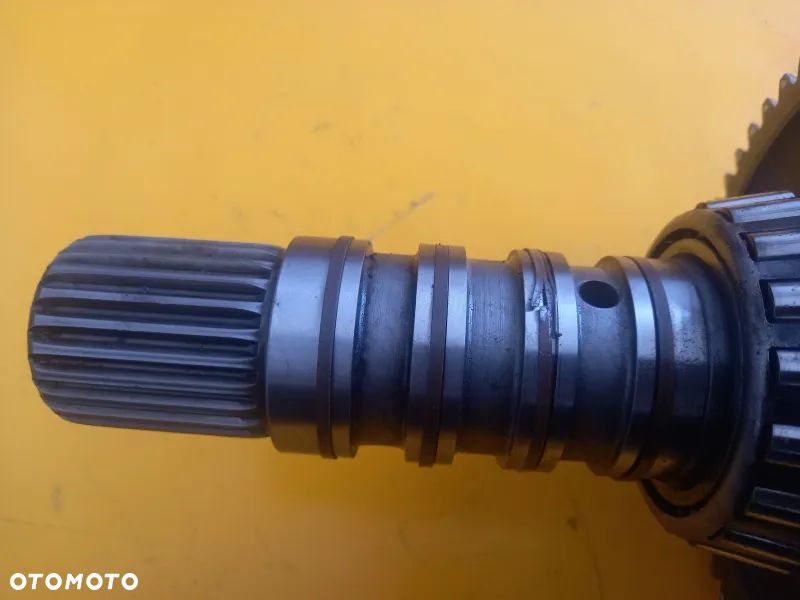 Kosz skrzyni wałek tryb 58/51/41/46 Case MX100C - 7