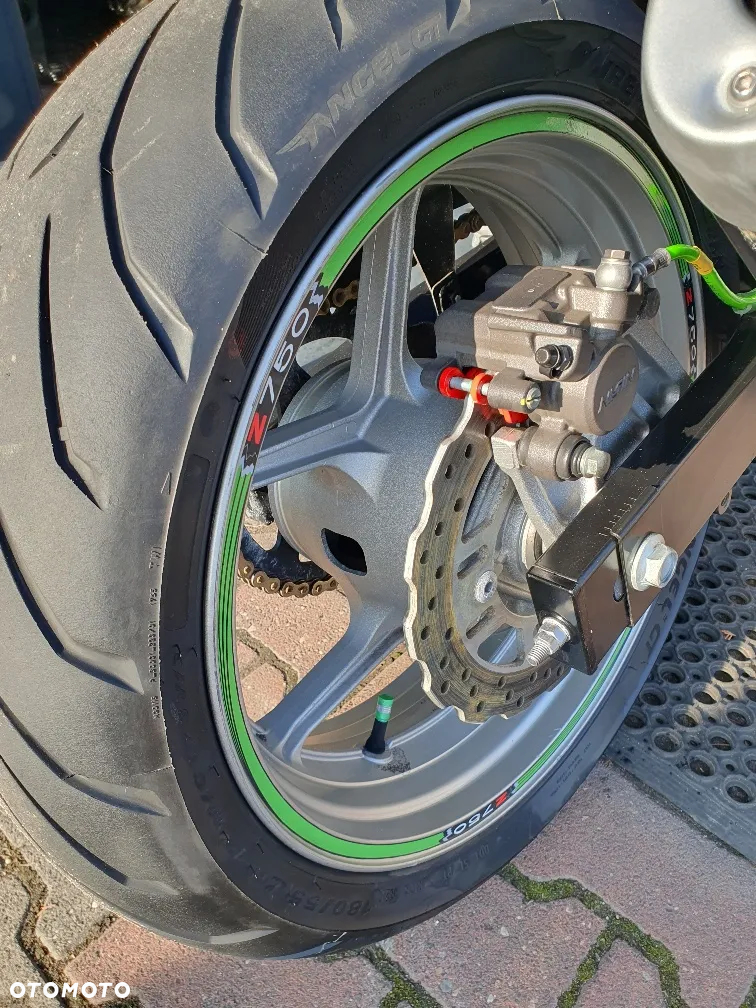 Kawasaki Z - 4