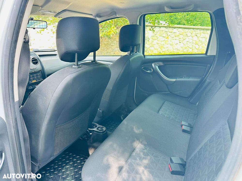 Dacia Duster 1.5 dCi 4x4 Prestige - 10