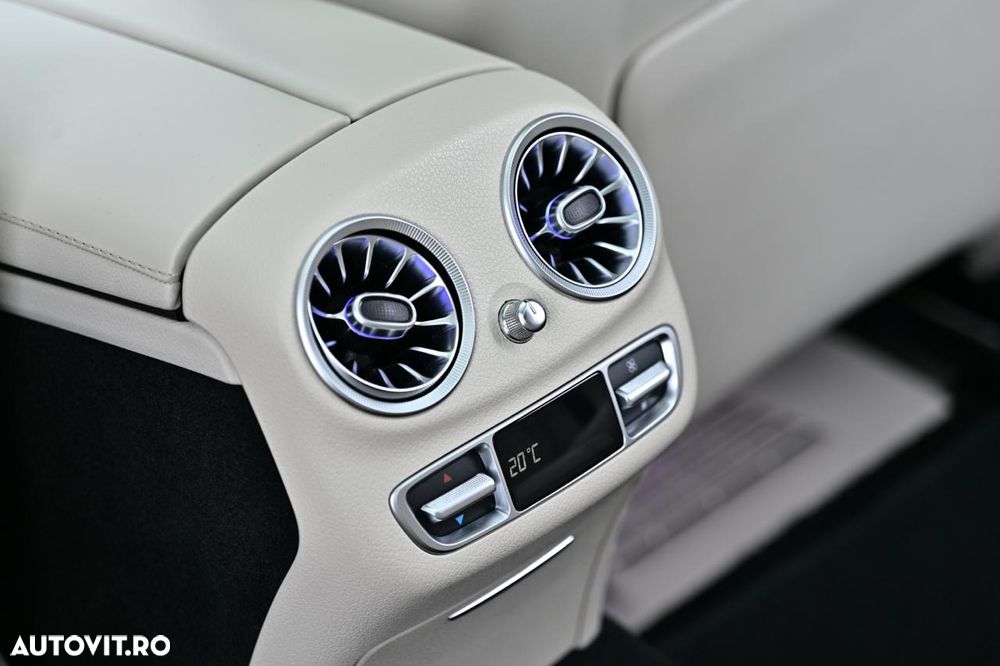 Mercedes-Benz E - 27