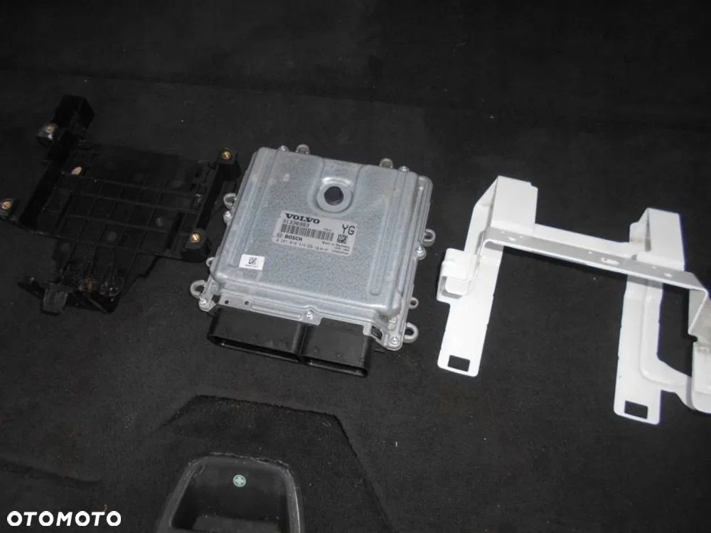 VOLVO XC60 LIFT 2.0D KOMPUTER SILNIKA 31336983YG - 4