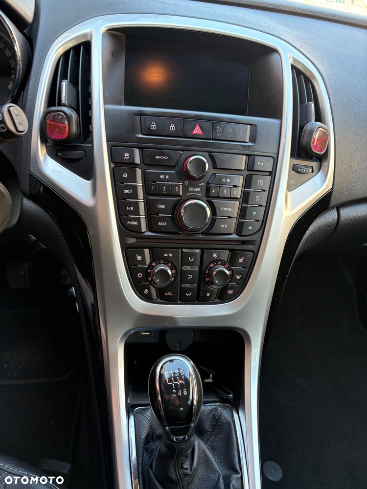 Opel Astra 1.4 T Energy EU6 - 16