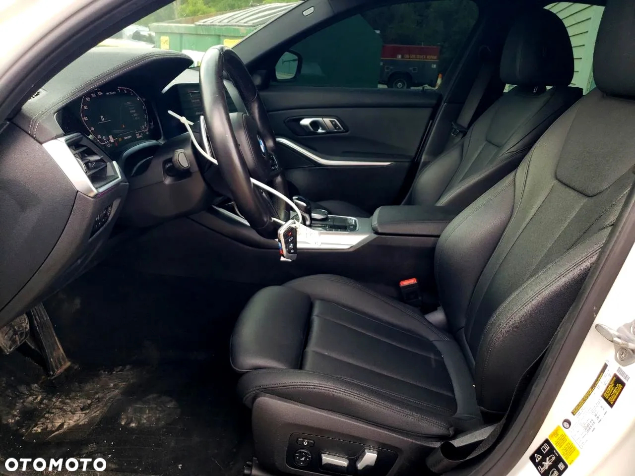 BMW Seria 3 330i xDrive M Sport sport - 8