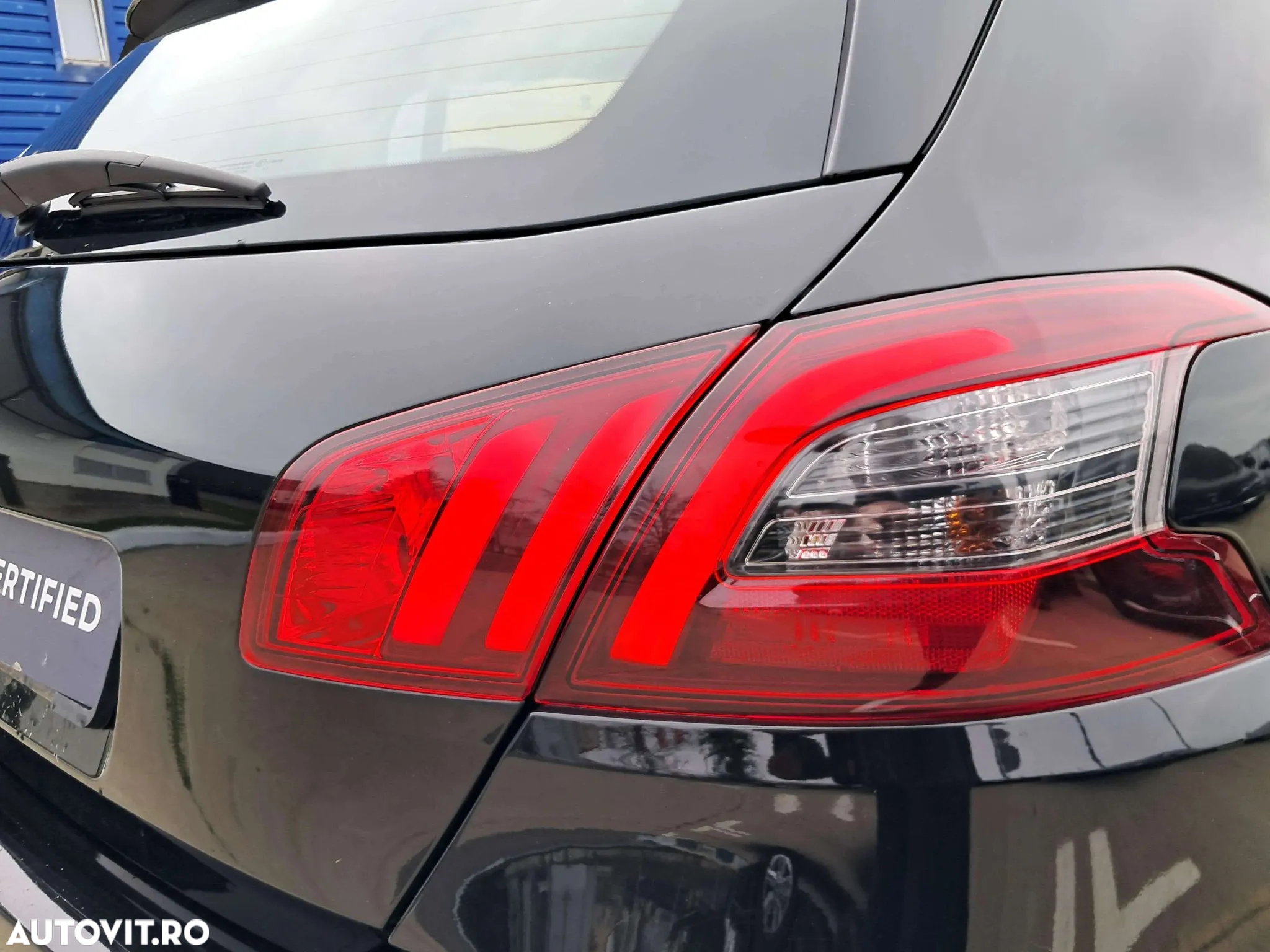 Peugeot 308 1.2 L PureTech Turbo Active - 19