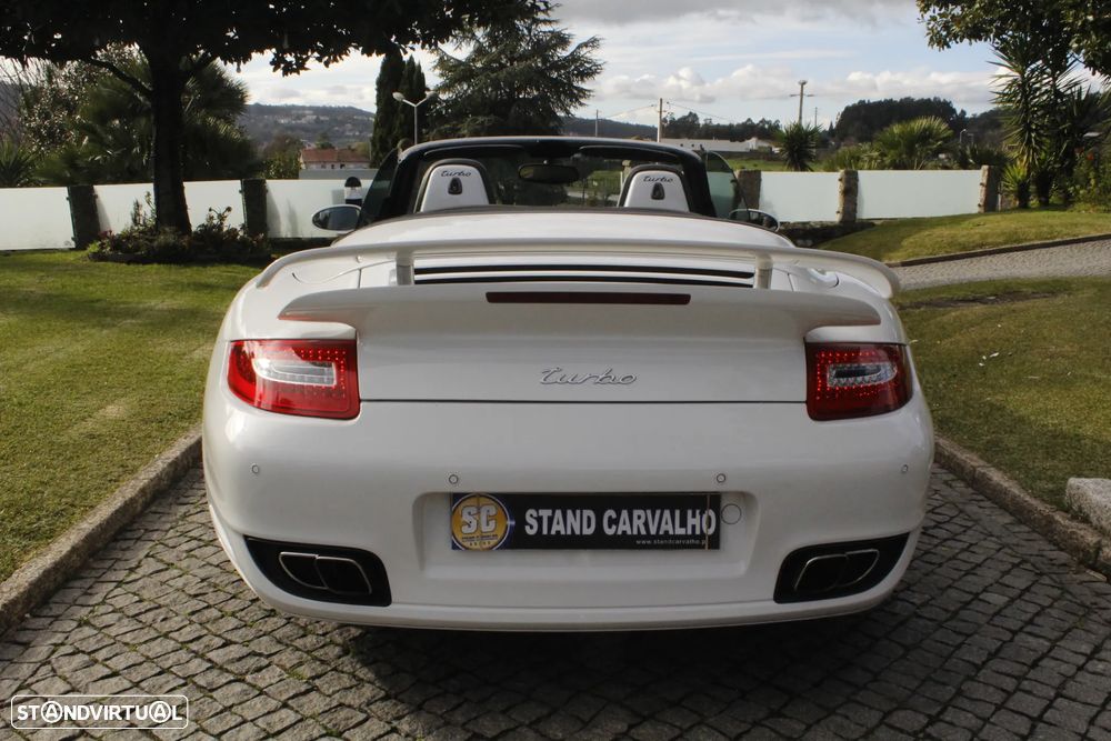 Porsche 911 (997) Turbo Cabriolet - 4