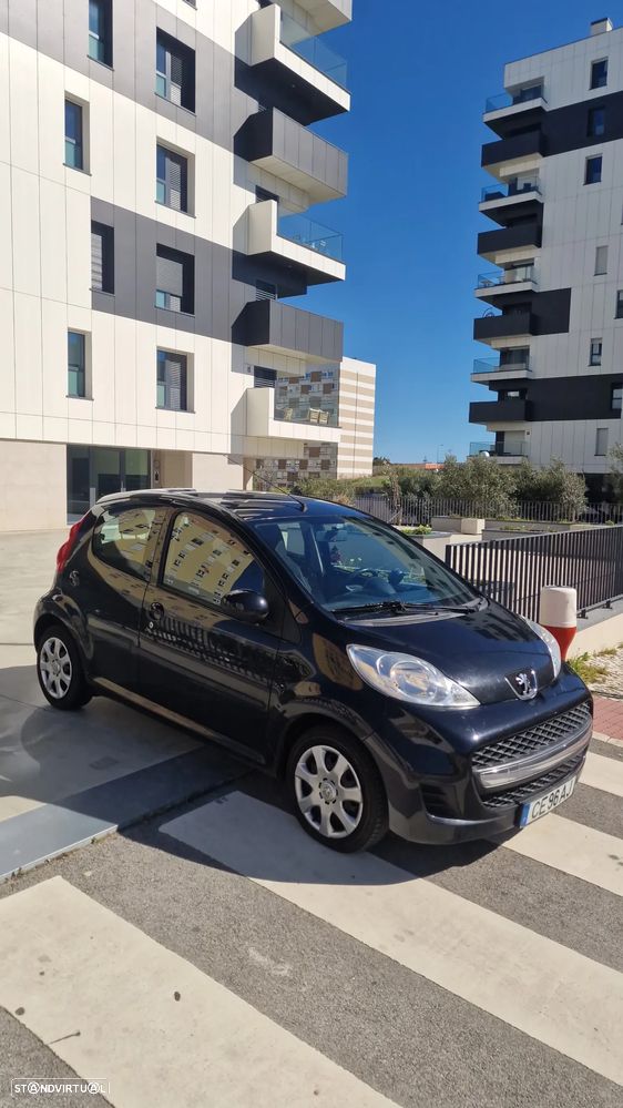 Peugeot 107 1.0 Active - 1