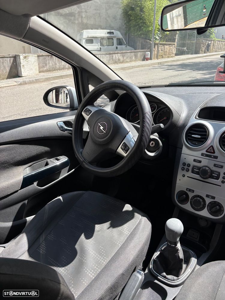 Opel Corsa 1.2 Enjoy - 8