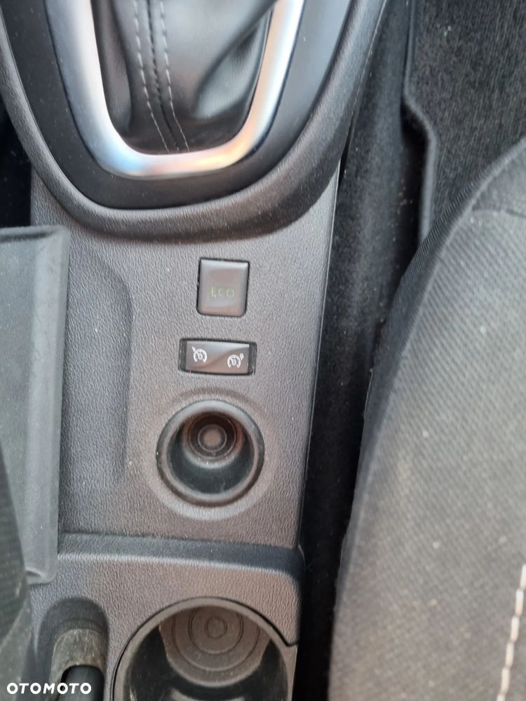 Renault Captur 1.5 dCi Energy Intens EDC EU6 - 20