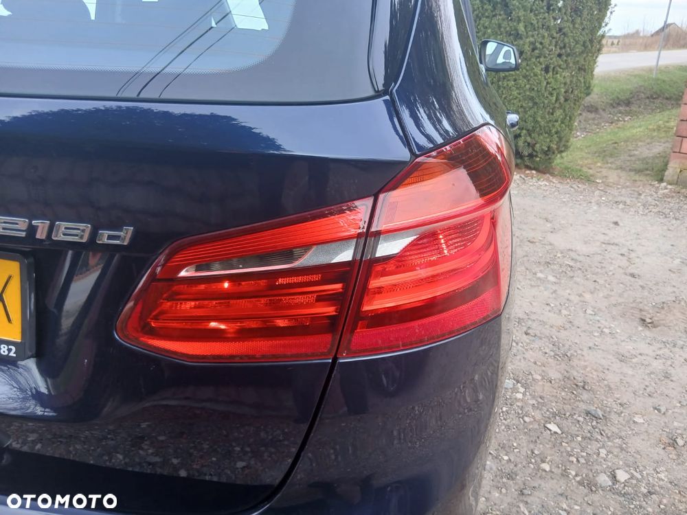BMW Seria 2 218d xDrive Luxury Line - 15