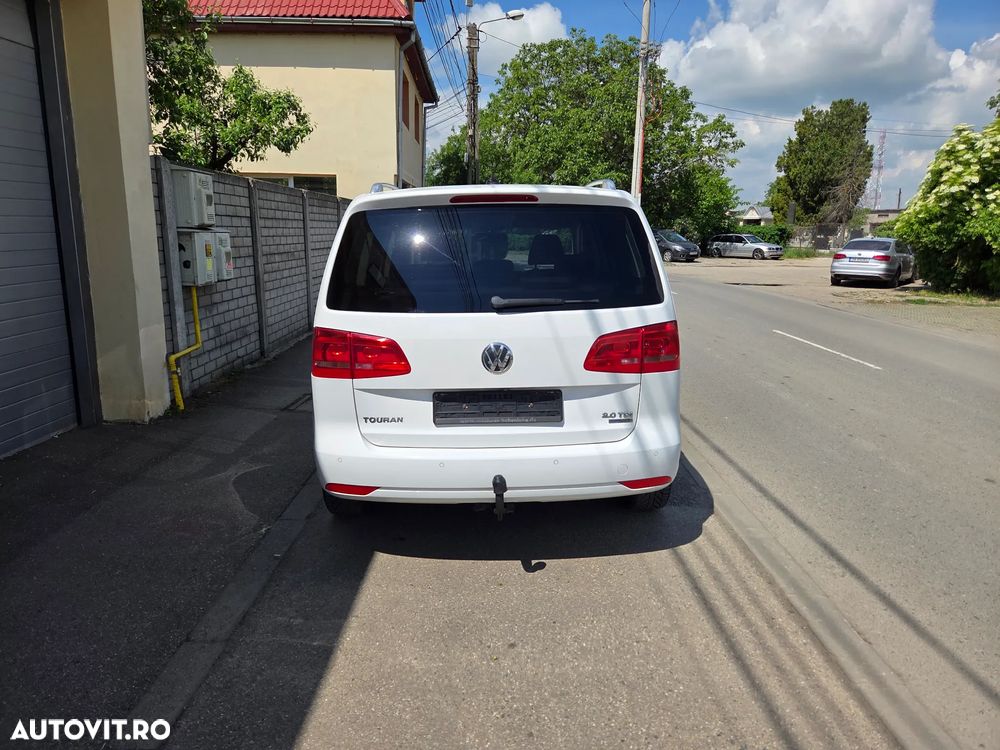 Volkswagen Touran 2.0 TDI DPF BlueMotion Technology Comfortline - 11