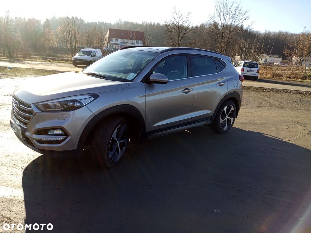 Hyundai Tucson 2.0 CRDI Premium 4WD - 5