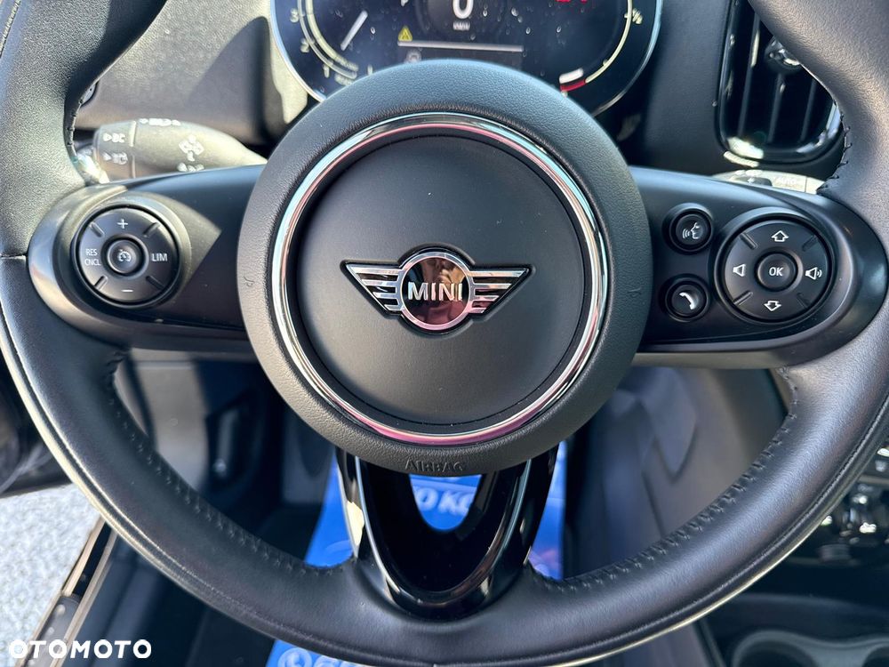 MINI Countryman Cooper Shadow Edition - 22
