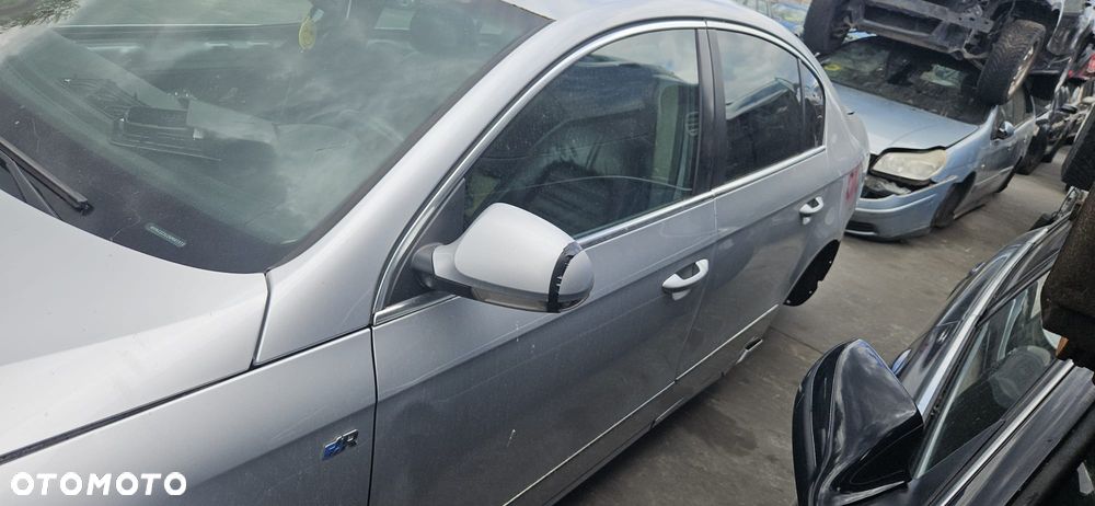 VW PASSAT B6 2.0 TDI BMP 05-09r - PAS BEZPIECZEŃSTWA LEWY PRAWY - 12