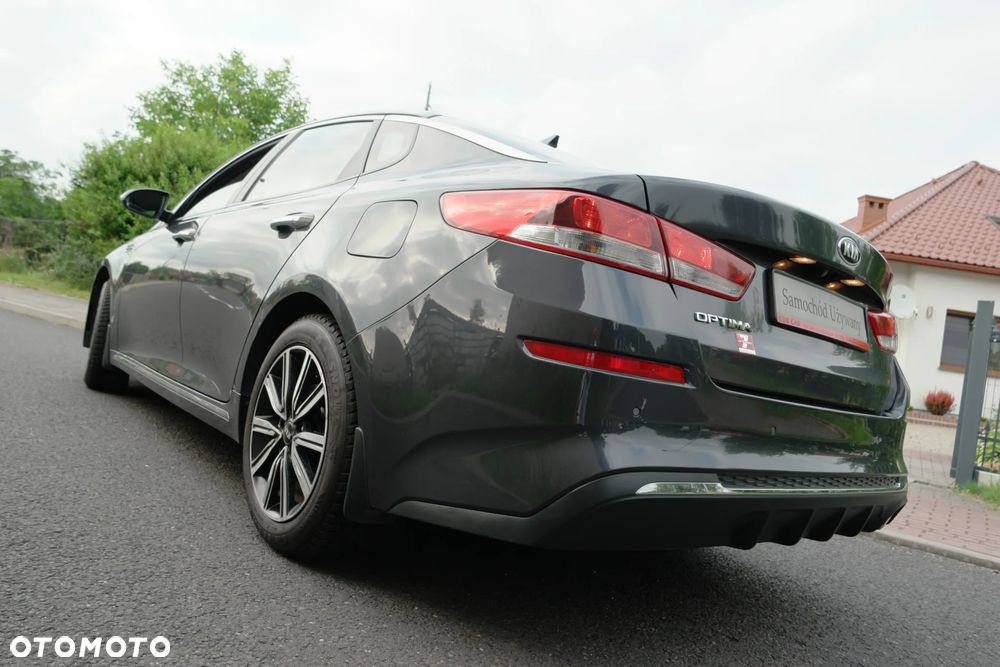 Kia Optima - 37