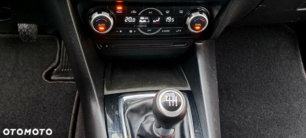 Mazda 3 SKYACTIV-G 120 Sports-Line - 14