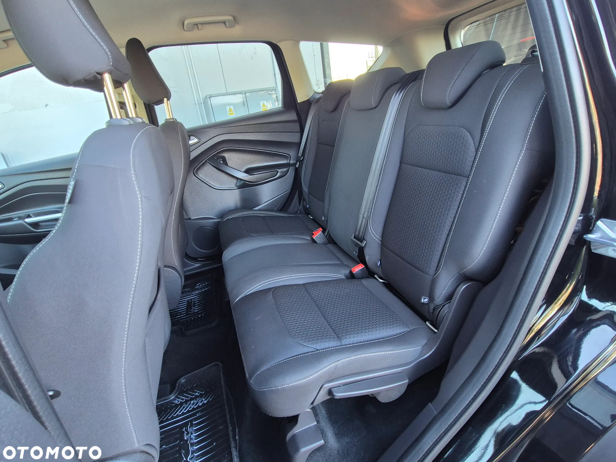 Ford Kuga - 26