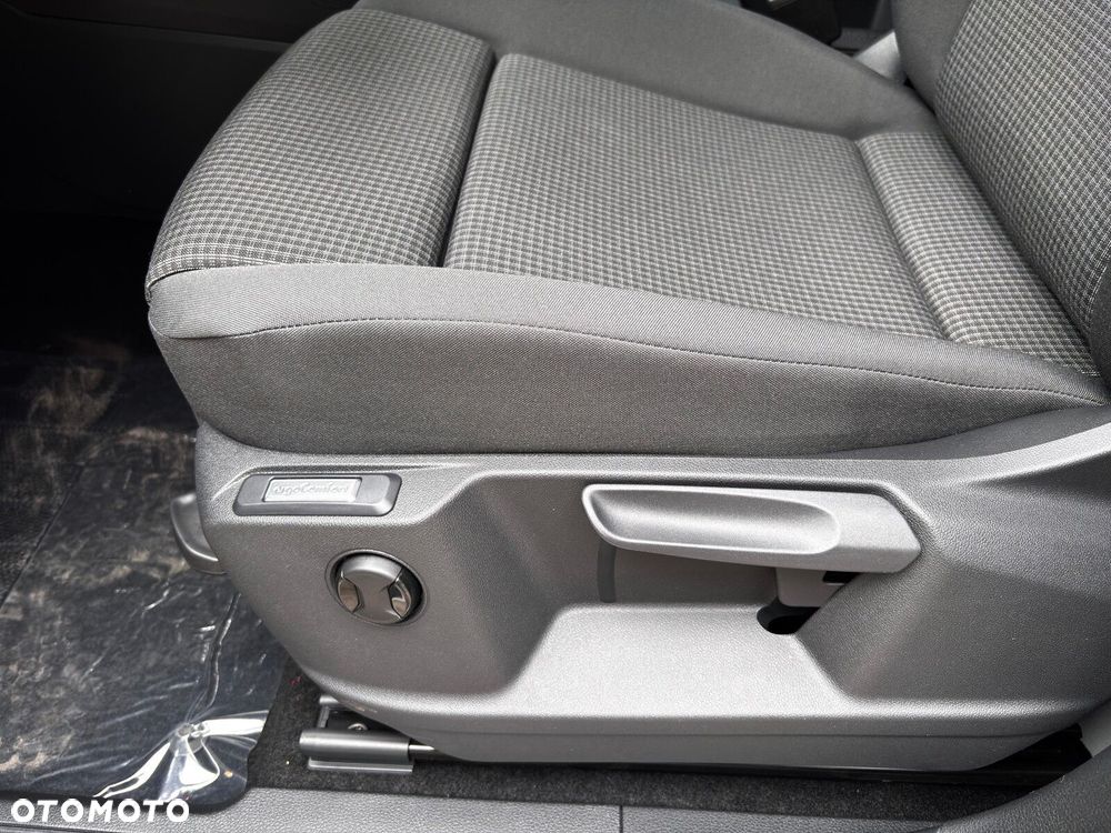 Volkswagen Caddy Cargo 2.0 TDI 102 KM 6bm - 16
