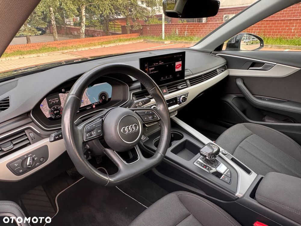 Audi A4 35 TDI S tronic - 14