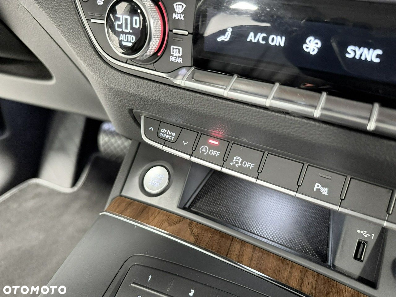 Audi Q5 45 TFSI quattro S tronic design - 25