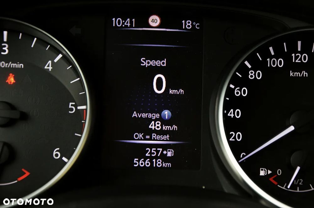 Nissan Qashqai 1.5 dCi N-Connecta - 13