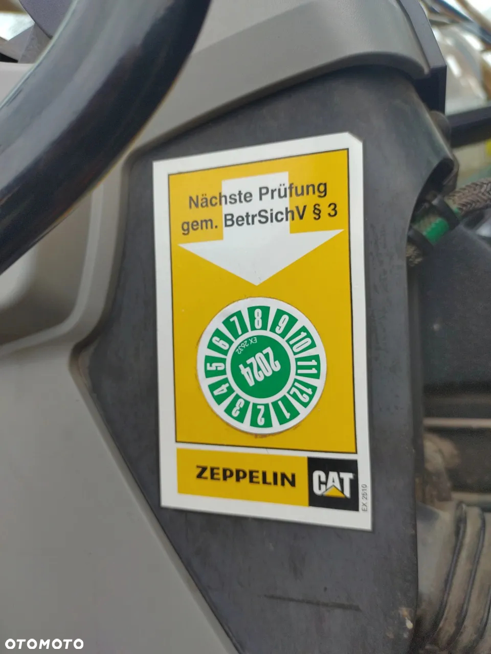 Caterpillar 320E - 8