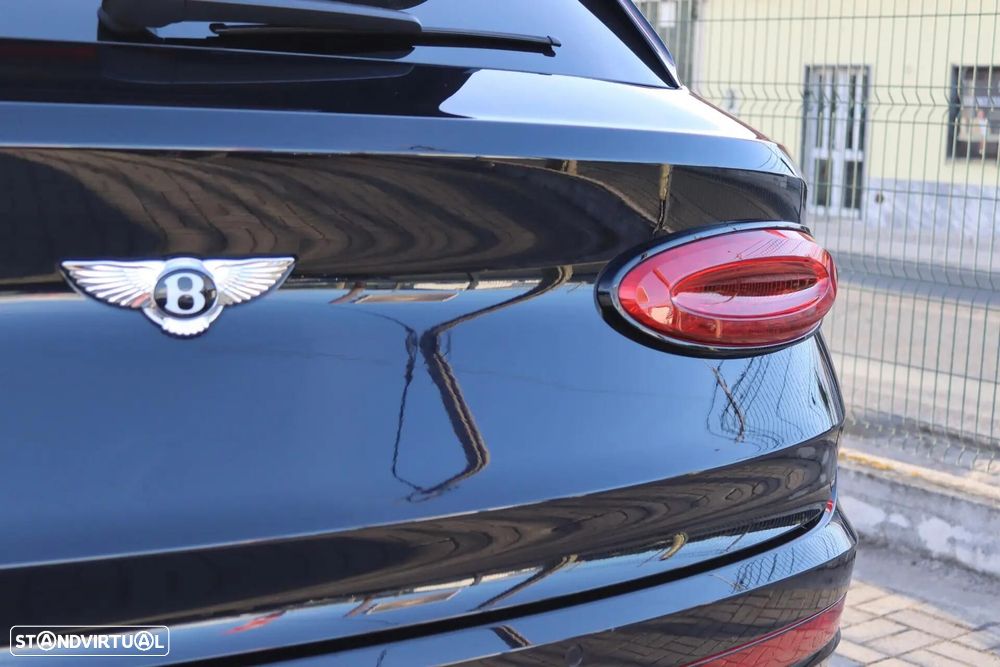 Bentley Bentayga V8 S Black Edition - 13